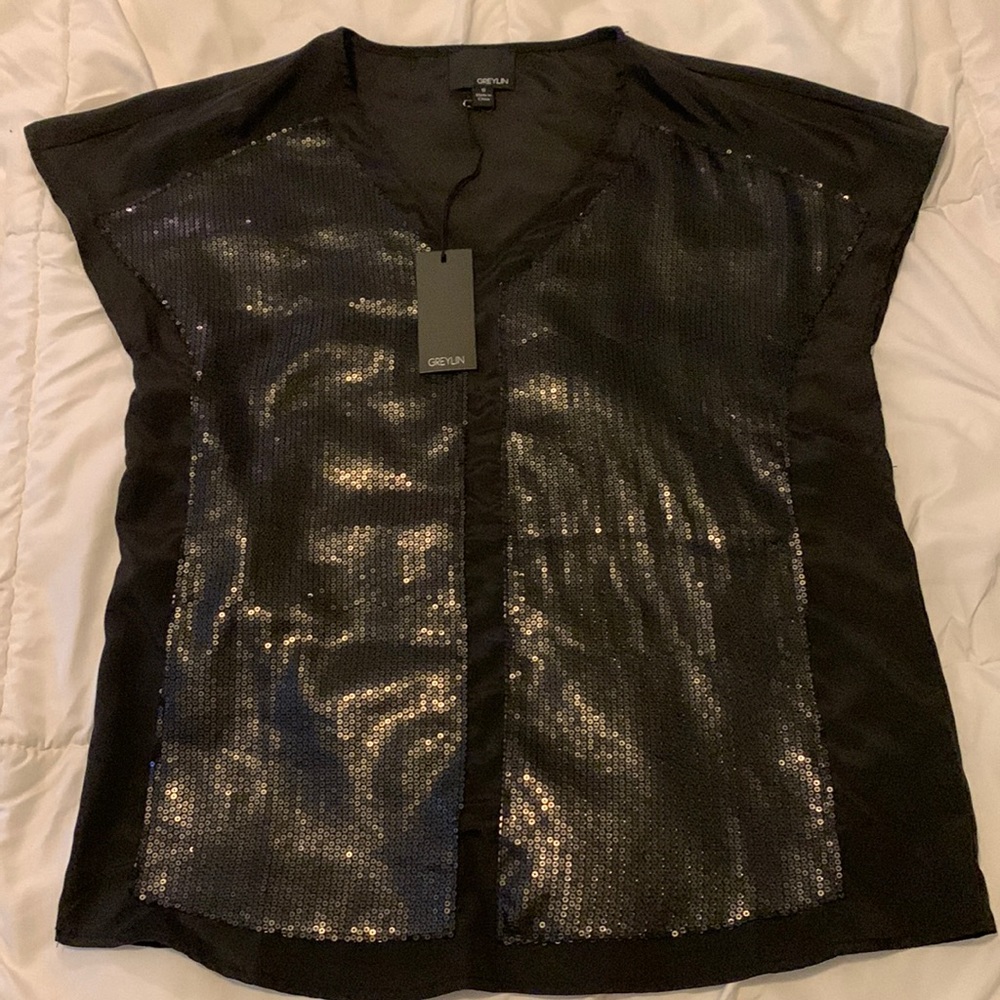 Black dressy sequins top. BNWT
